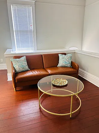 2 bed, 1.5 bath, 1750 sqft, $1,700 — Photo 3