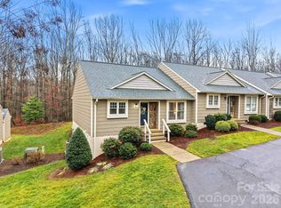 423 19th Avenue Ct NE UNIT 9, Hickory, NC 28601