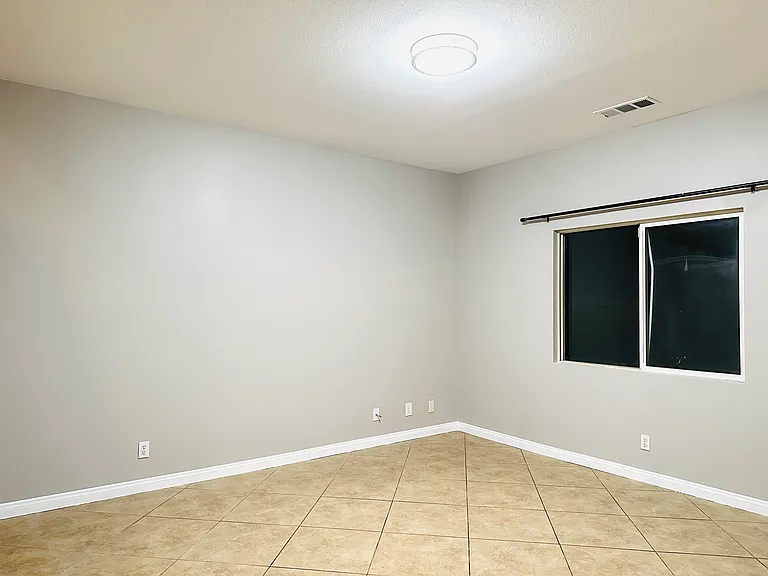 1436 Orange Tree Ln — Photo 15