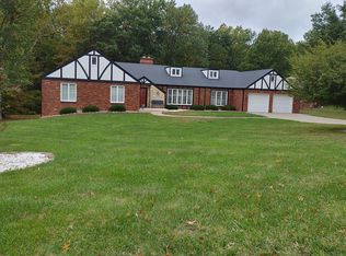 1754 Brookside Blvd, Jefferson City, MO 65101