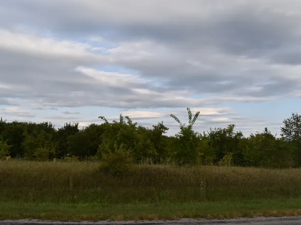 20880 N 800 East Rd, Graymont, IL 61743