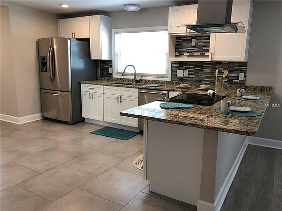 5th image of 2538 El Portal Ave