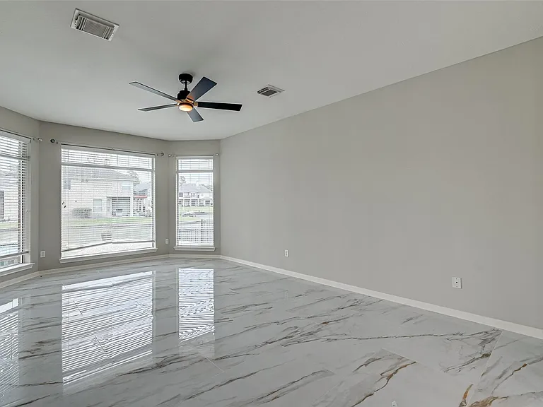 11954 Galentine Point — Photo 30