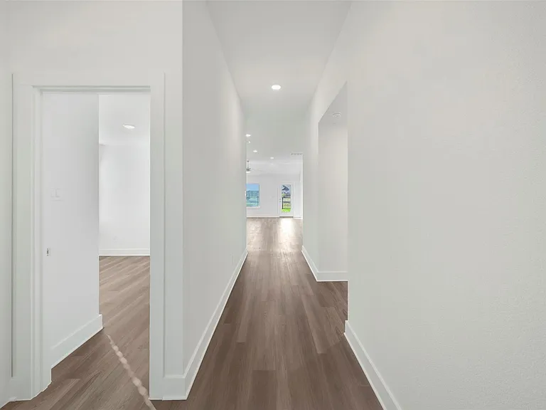 14001 Baikal Manor Dr — Photo 11