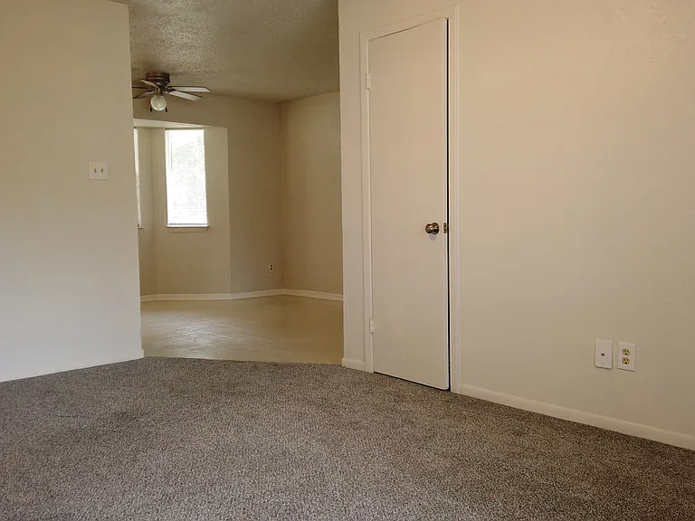 1713 Pleasant Lane, Copperas Cove TX
LIVING