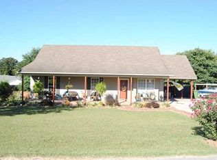 3404 Hamilton Ave, Muscle Shoals, AL 35661