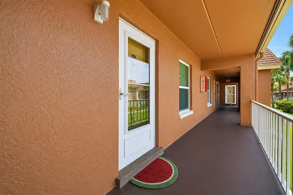 1 bed, 1.0 bath, 747 sqft, $1,750 — Photo 4
