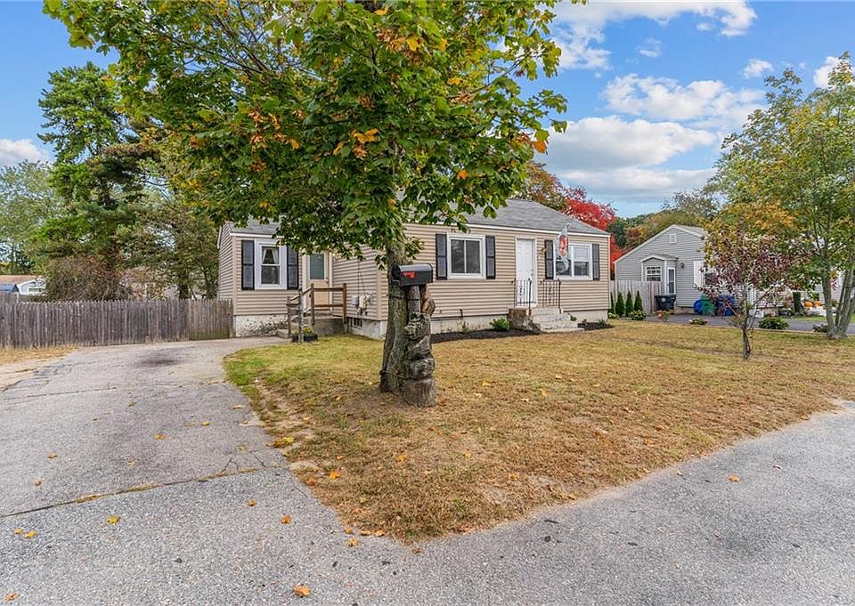 203 Sandy Ln, Warwick, RI 02889 Zillow