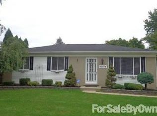 42054 Hayes St, Van Buren Township, MI 48111