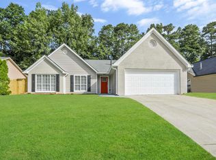 450 Paris Dr, Lawrenceville, GA 30043