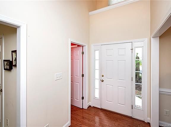 3rd image of 9504 Sweetbay Ct