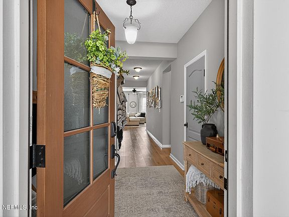 3rd image of 4683 PINE LAKE Drive