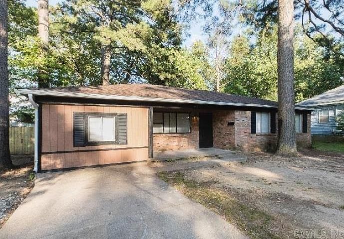 2nd image of 6013 Lyndell Dr
