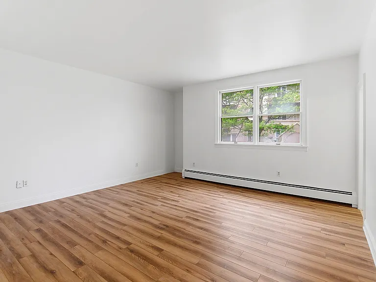 204 Shearwater Ct W #21 — Photo 9