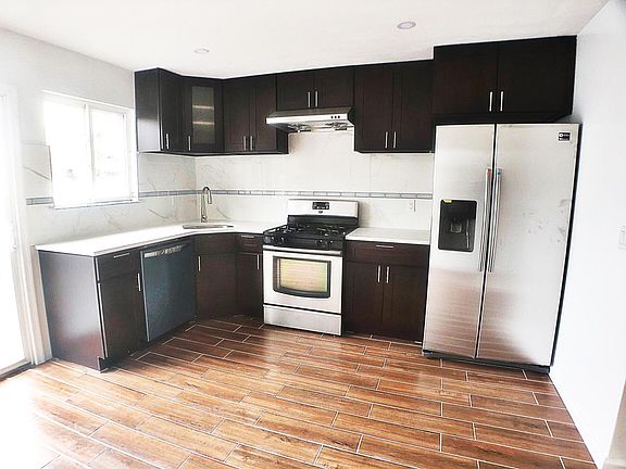 5th image of 117 Hett Ave #House