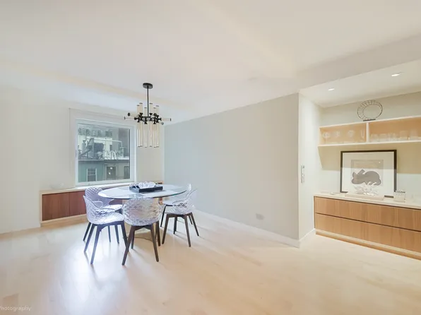 227 East 57th Street image 2 of 13