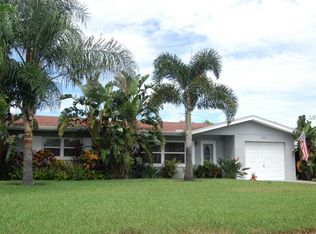 8908 112th St, Seminole, FL 33772