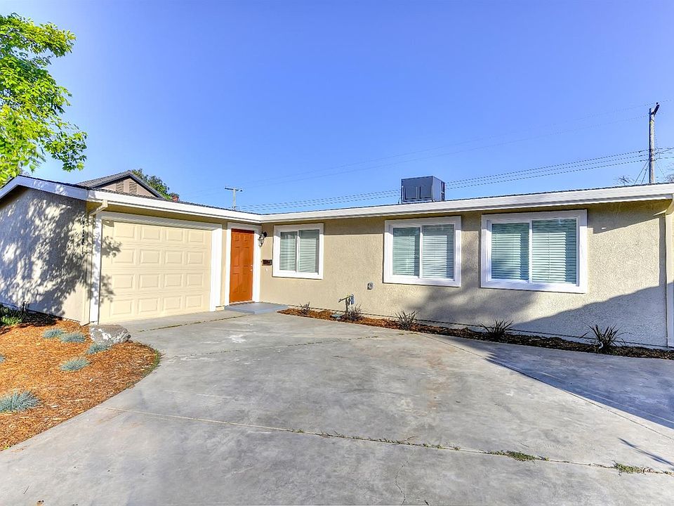 1st image of 3821 Floral Dr