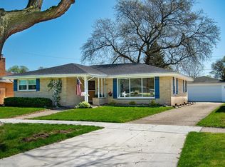 7939 20th Ave, Kenosha, WI 53143