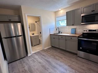 96 Pitkin St #A, Burlington, VT 05401