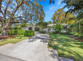 1207 Aduana Ave, Coral Gables, FL 33146