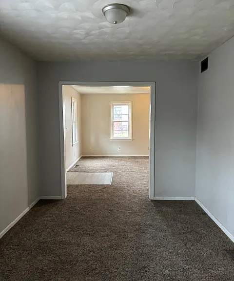 223 Spring St — Photo 8