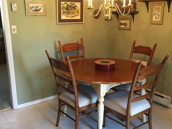 5th image of 1106B Argyll Cir #100B