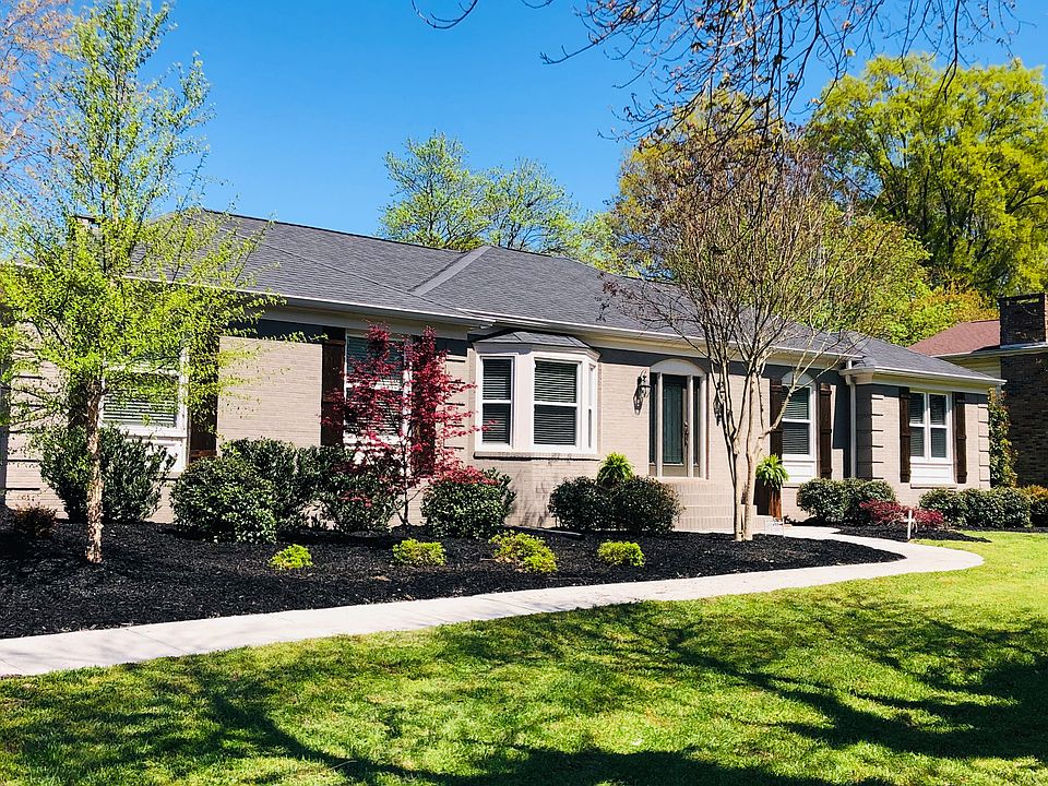 1st image of 3815 Westview Dr NE