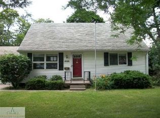 1800 W Ottawa St, Lansing, MI 48915