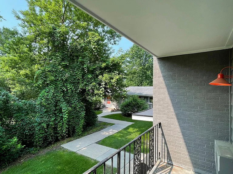 406 Oakland Ave #6 — Photo 15