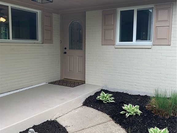 3rd image of 2887 Eckley Blvd
