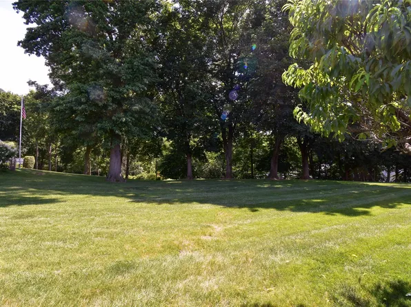 Stewart Avenue, Beacon, NY 12508