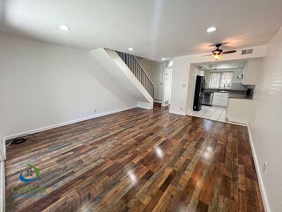 5th image of 3308 Landess Ave APT B