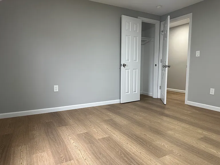 291 Maple Ave #2 — Photo 9