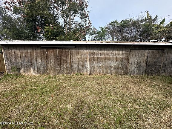 5th image of 5123 COLONIAL Avenue