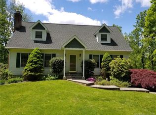 82 Bear Mountain Rd, Danbury, CT 06811