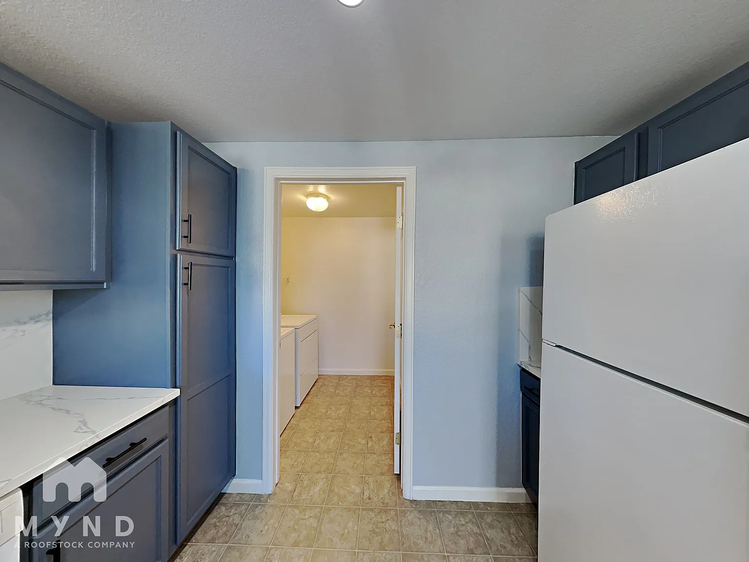 2 bed, 2.0 bath, 1232 sqft, $2,015 — Photo 4