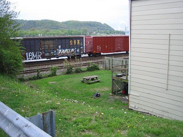 2nd image of 521 W Second St