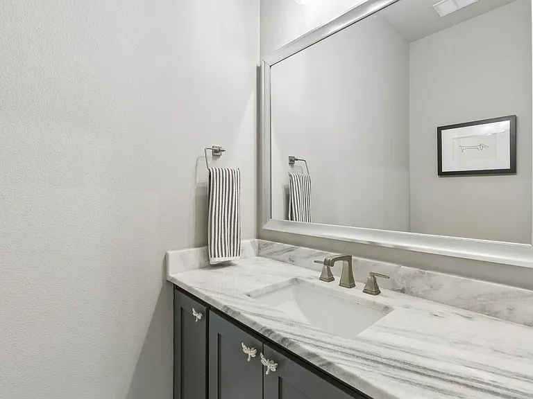 4630 Summerville Ln — Photo 39