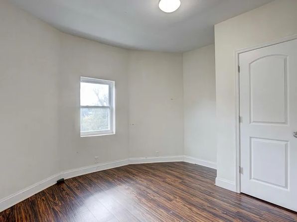 712 Winston Ave #3