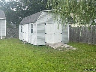 4th image of 7434 Shire Pkwy