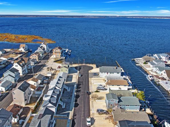 256 Ocean Bay Blvd