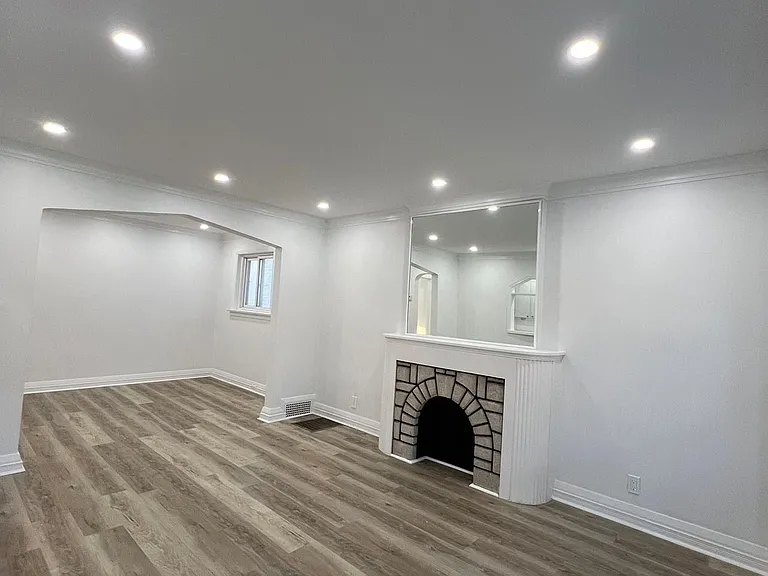 354 Kane Ave #UPPER — Photo 8