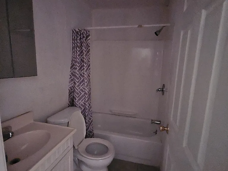 226 S 228 Main St — Photo 3