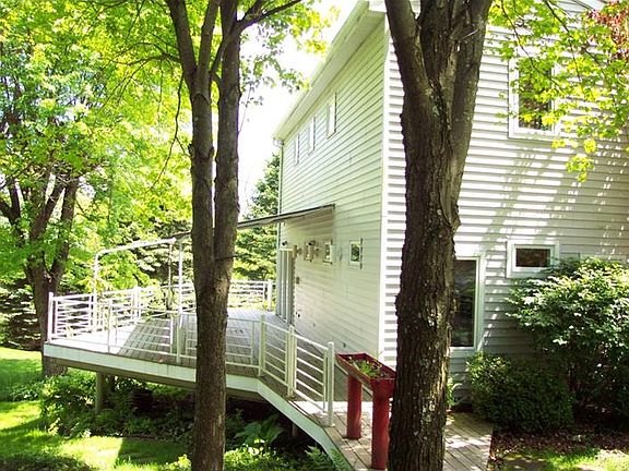 5th image of 4397 Twin Oaks Dr