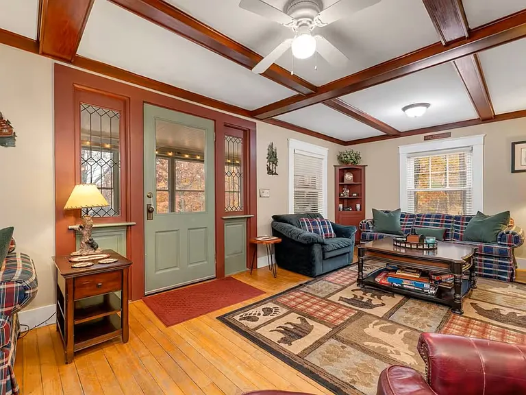 23 Red Gate Ln — Photo 10
