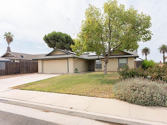 2nd image of 717 Sutter Avenue