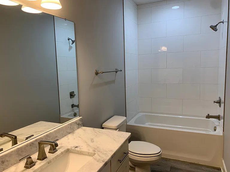 6110 California Ave — Photo 10