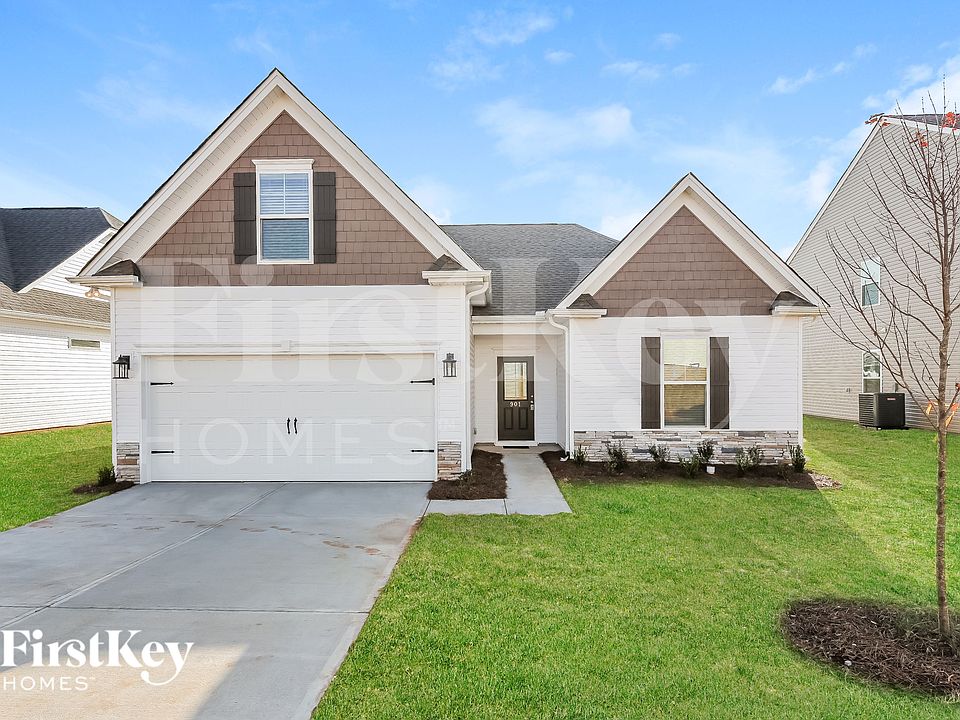 1st image of 901 Birchcrest Way