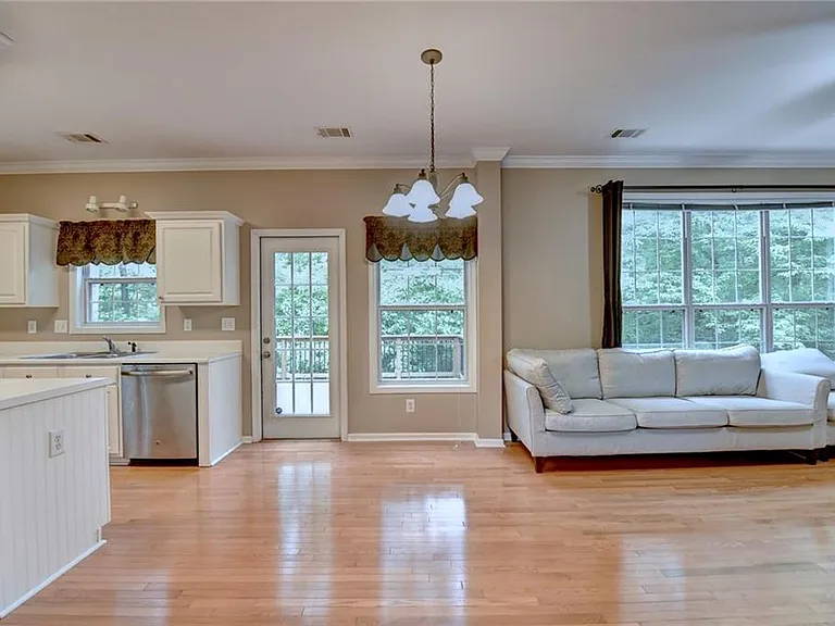 2172 Woodbriar Dr — Photo 21